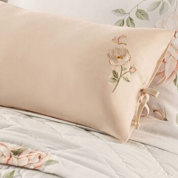 imagem de Almofada Avulsa 300 Fios Bordada Fel�cia 30x50cm - Karsten