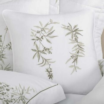 imagem de Almofada Avulsa 300 Fios Verit� 45x45cm - Trussardi