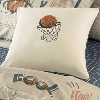 imagem de Almofada Decorativa Bordada Basquete 45x45cm - Karsten