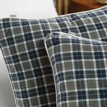 imagem de Almofada Decorativa Flanela Tobias 45x45cm - Karsten