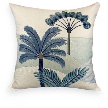 imagem de Almofada Decorativa Sarja Bordado Fino 52x52cm - Catran