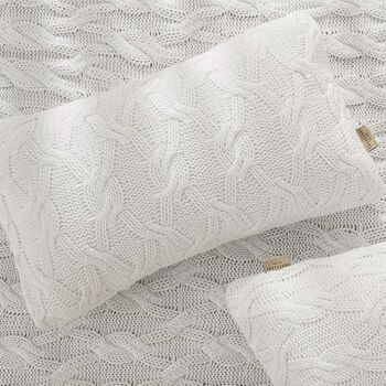 imagem de Almofada Decorativa Tricot Vittoria 30x50cm - Trussardi