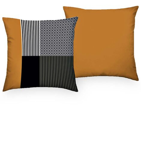 imagem do produto Almofada Decorativa Twist 2 44x44cm - Kacyumara