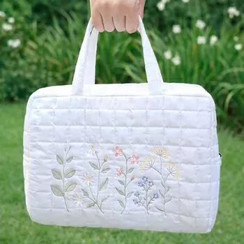 imagem de Bolsa Necessaire Le Jardin Sereno - Marken Fassi