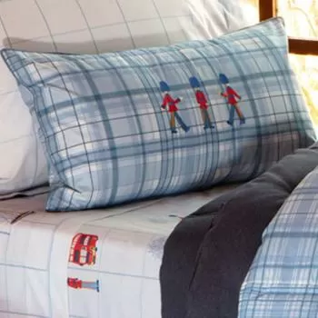 imagem de Capa de Almofada Bordada Mini London 35x60cm - Naturalle Fashion