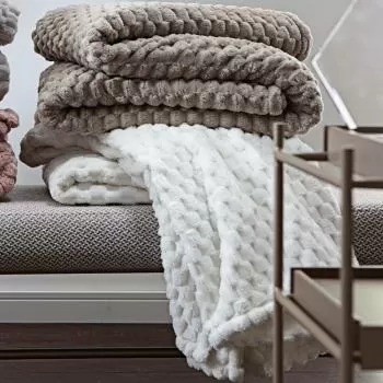 imagem de Cobertor Queen 320g Toque Seda Blanket Zurich - Kacyumara