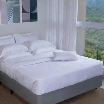 imagem de Colcha Extra Queen com Almofada 300 Fios Milos - Marken Fassi