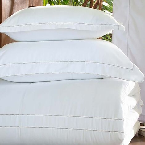 imagem do produto Colcha Queen 300 Fios All Seasons Cordon� - Naturalle Fashion