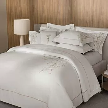imagem de Colcha Queen 300 Fios Borghese - Trussardi