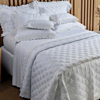 imagem de Colcha Queen com Almofadas 300 Fios Liz - Marken Fassi