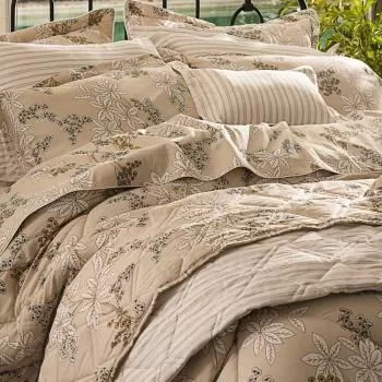 imagem de Edredom Queen com Porta-travesseiros 300 Fios Gaia - Marken Fassi