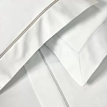 imagem de Fronha 50x70cm 300 Fios Portello - Trussardi