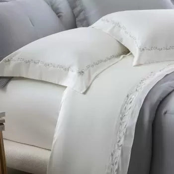 imagem de Jogo de Cama Casal 300 Fios Bordado Gardens - Casa K