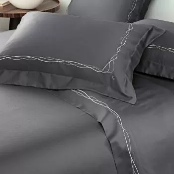 imagem de Jogo de Cama Casal 300 Fios Bordado Windsor - Casa K