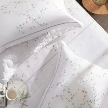 imagem de Jogo de Cama Casal 300 Fios Lázio Alena - Casa K