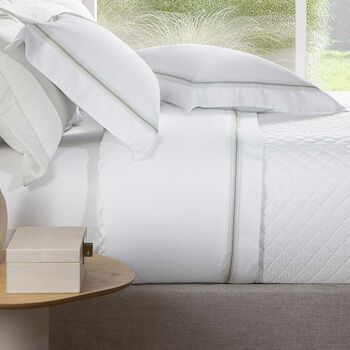 imagem de Jogo de Cama Queen 300 Fios Bordado Nuance - Casa K