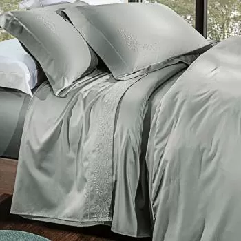 imagem de Jogo de Cama Queen 300 Fios Bordado Taiti - Casa K