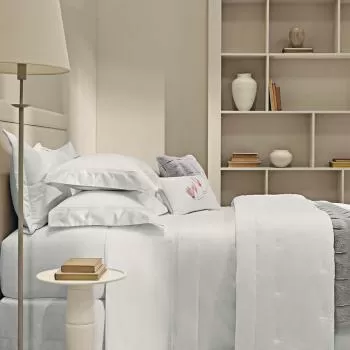 imagem de Jogo de Cama Queen 600 Fios Delfine - Trussardi