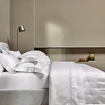 imagem de Jogo de Cama Queen 600 Fios Montale - Trussardi