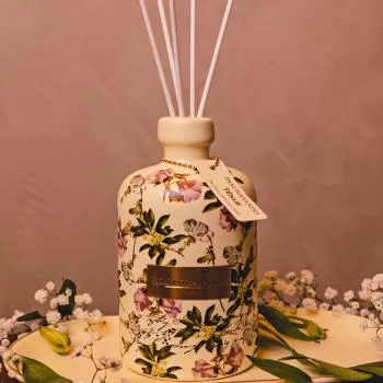 imagem de Kit Difusor Best Sellers Tnue 250ml - Dani Fernandes