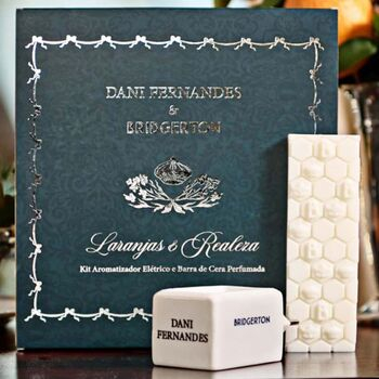 imagem de Kit Difusor e Barra de Cera Perfumada 50g Bridgerton Laranjas e Realeza 2 pe�as - Dani Fernandes