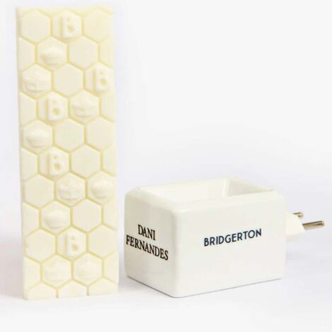 imagem do produto Kit Difusor e Barra de Cera Perfumada 50g Bridgerton Pe�nias e Ch�s 2 pe�as - Dani Fernandes