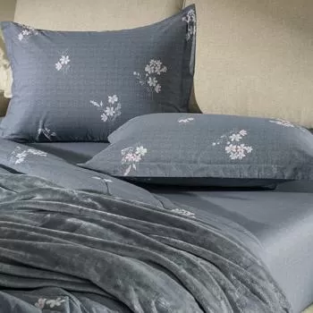 imagem de Kit Fronha 50x70cm 200 Fios Helen - Karsten