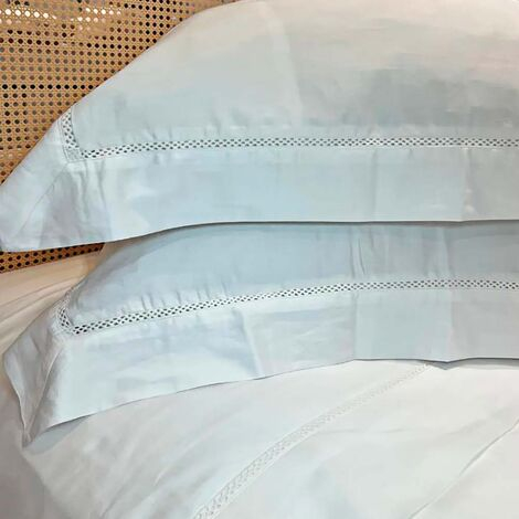 imagem do produto Kit Fronha 50x70cm 300 Fios Bordada Charlotte 2 peças - Domani