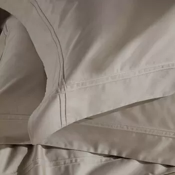 imagem de Kit Fronha 50x70cm 300 Fios Linhas - Marken Fassi