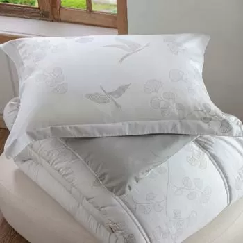 imagem de Kit Fronha 50x70cm 300 Fios Tsuru 2 peças - Naturalle Fashion