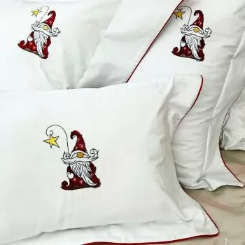 imagem de Kit Fronha 50x70cm com Almofada 200 Fios Natal Papai Noel 3 peças - Marken Fassi