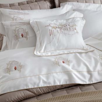 imagem de Kit Fronha 50x70cm com Almofada 300 Fios Vila de Minas - Marken Fassi