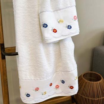 imagem de Kit Lavabo e Rosto Florzinha 2 peas - Marken Fassi