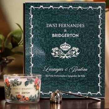imagem de Kit Vela Perfumada 90g e Apagador Bridgerton Laranjas e Realeza 2 pe�as - Dani Fernandes