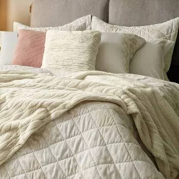imagem de Peseira Decorativa Montero 80x220cm - Karsten