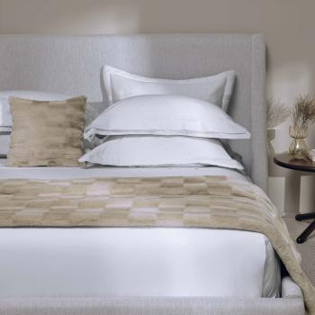 imagem de Peseira Decorativa Texturizada Ambra 80x220cm - Trussardi