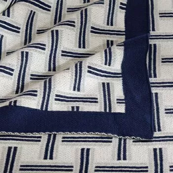 imagem de Peseira Decorativa Tricot Canti 80x240cm - Trussardi