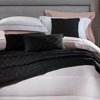 imagem de Peseira Decorativa Tricot Marselha 70x260cm - Kacyumara