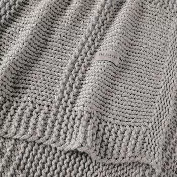 imagem de Peseira Decorativa Tricot Spini 80x220cm - Trussardi