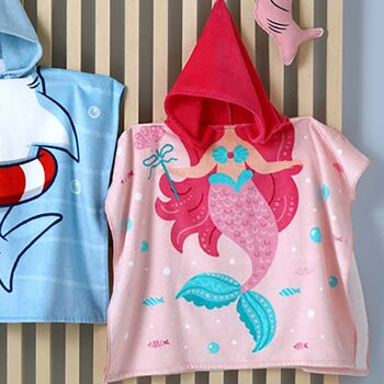 imagem de Poncho Infantil com Capuz Velour Sereia 01 - Dohler
