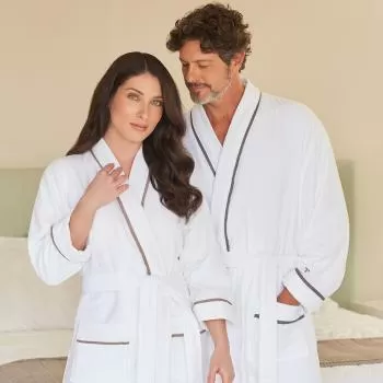 imagem de Roupo de Banho Adulto Feminino Maelle - Trussardi