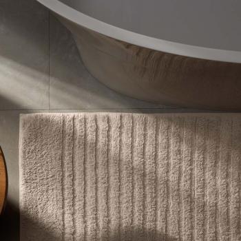 imagem de Tapete Felpudo Antiderrapante Vittore 60x80cm - Trussardi