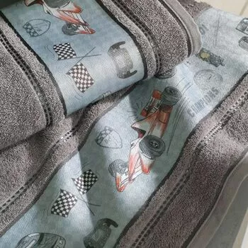 imagem de Toalha de Banho Infantil Corrida - Karsten