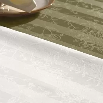 imagem de Toalha de Mesa Retangular Campestre 180x220cm - Karsten