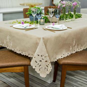 imagem de Toalha de Mesa Retangular Domus 170x220cm  - Catran