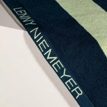 imagem de Toalha de Praia Lenny Niemeyer Moldura - Trussardi