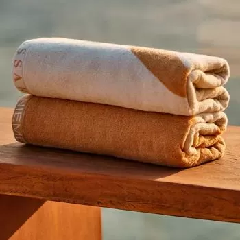 imagem de Toalha de Praia Lenny Niemeyer Ondas - Trussardi