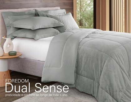 O Edredom Dual Sense acompanha todas as estações com equilíbrio perfeito. Um lado oferece sensação fresca e leve, ideal para noites mais quentes, enquanto o outro proporciona maciez acolhedora e calor suave nos dias frios. Versátil e elegante, adapta-se a cada preferência e transforma o descanso em uma experiência personalizada de conforto e bem-estar %u2014 faça frio ou calor.